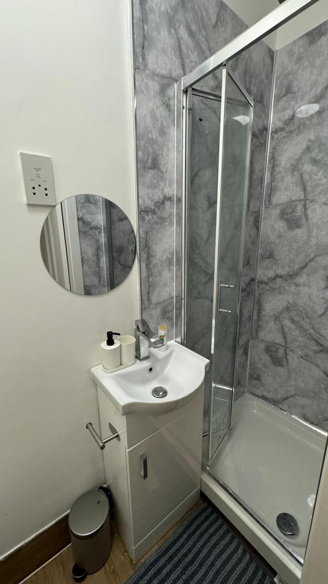 Апартаменты Welcome Flat 6 *
